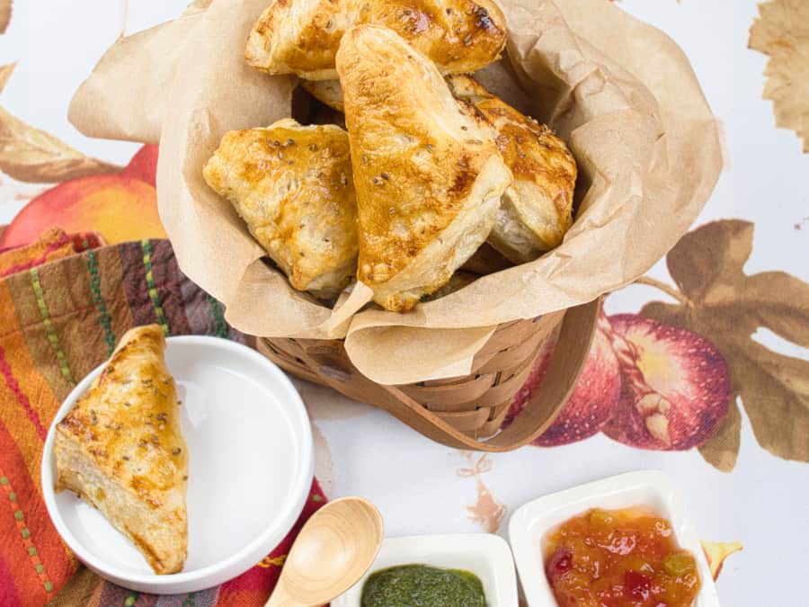 Flaky Puff Pastry Samosas